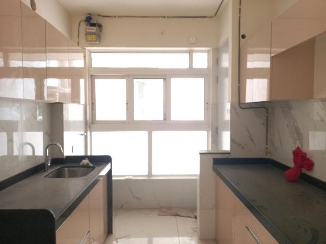 2 BHK Apartment in Mulund West for resale Mumbai. The reference number is 16963604