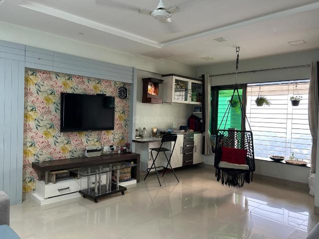 2 BHK Apartment in Mulund West for resale Mumbai. The reference number is 16230070