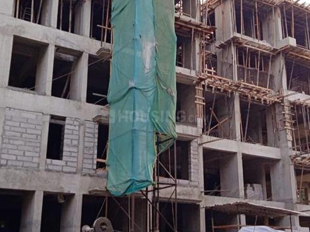 2 BHK Apartment in Mulund West for resale Mumbai. The reference number is 17238283