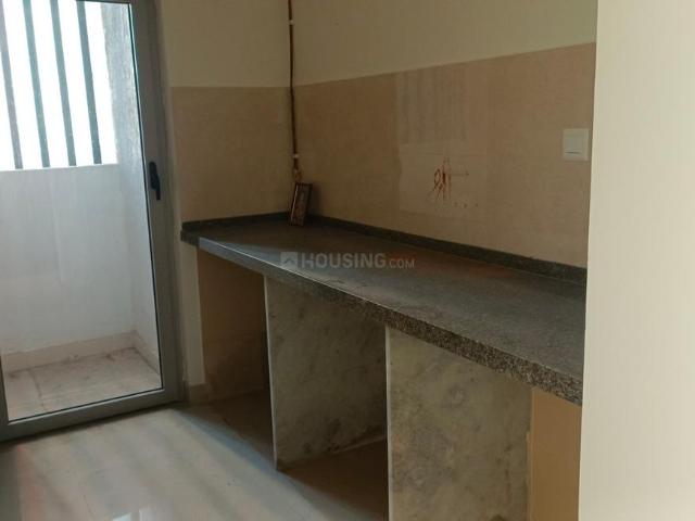 2 BHK Apartment in Mulund West for resale Mumbai. The reference number is 18922924