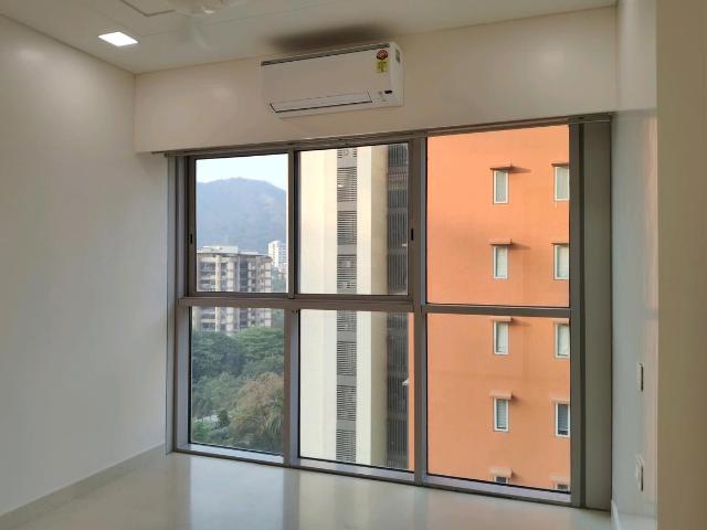 2 BHK Apartment in Mulund West for resale Mumbai. The reference number is 19451466