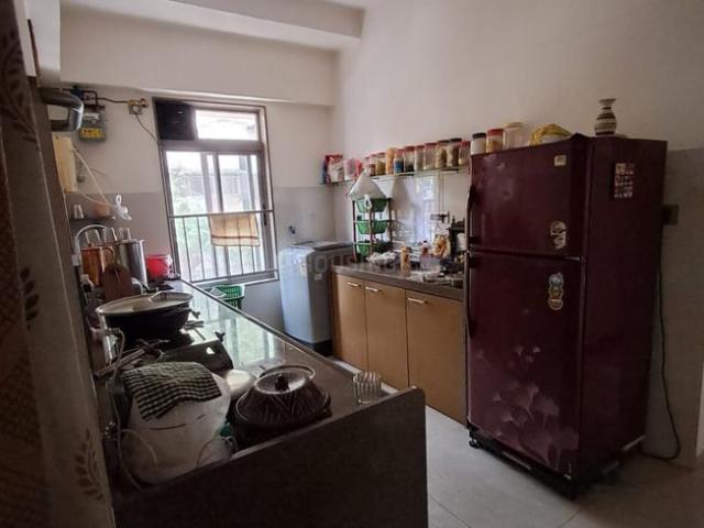 2 BHK Apartment in Mulund West for resale Mumbai. The reference number is 19906278
