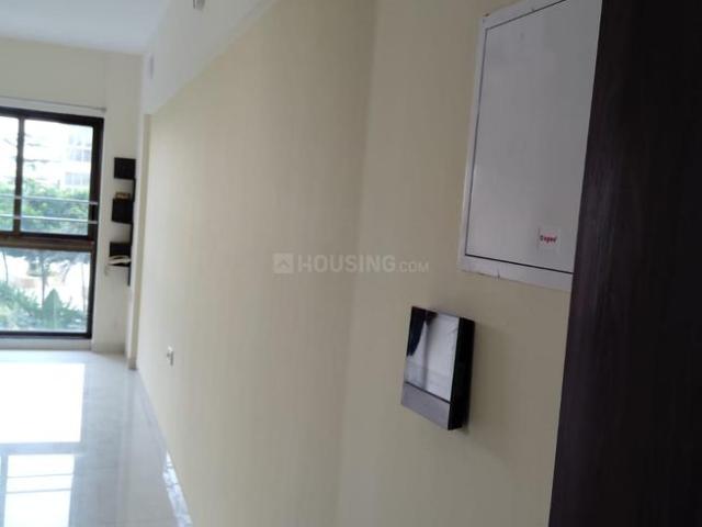 2 BHK Apartment in Mulund West for resale Mumbai. The reference number is 19950445