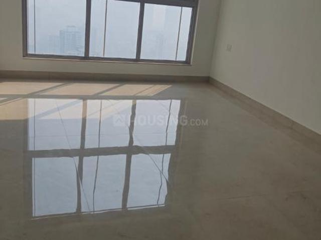 2 BHK Apartment in Mulund West for resale Mumbai. The reference number is 19996659