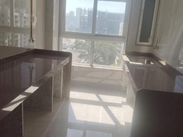 2 BHK Apartment in Mulund West for resale Mumbai. The reference number is 19010867