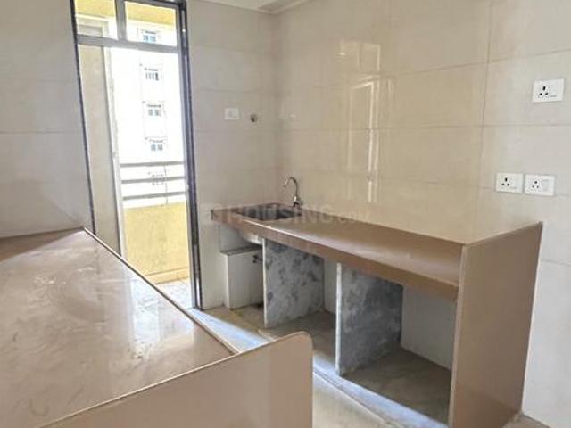 2 BHK Apartment in Mulund West for resale Mumbai. The reference number is 20407378