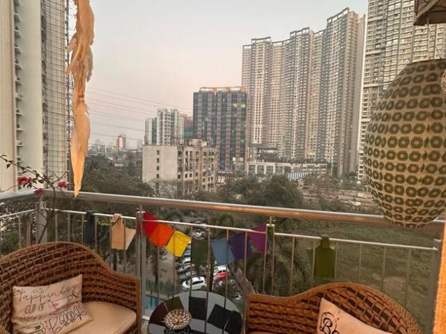 2 BHK Apartment in Mulund West for resale Mumbai. The reference number is 20832102