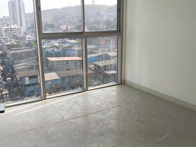 2 BHK Apartment in Mulund West for resale Mumbai. The reference number is 20113574