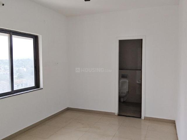 2 BHK Apartment in Mulund West for resale Mumbai. The reference number is 20192475