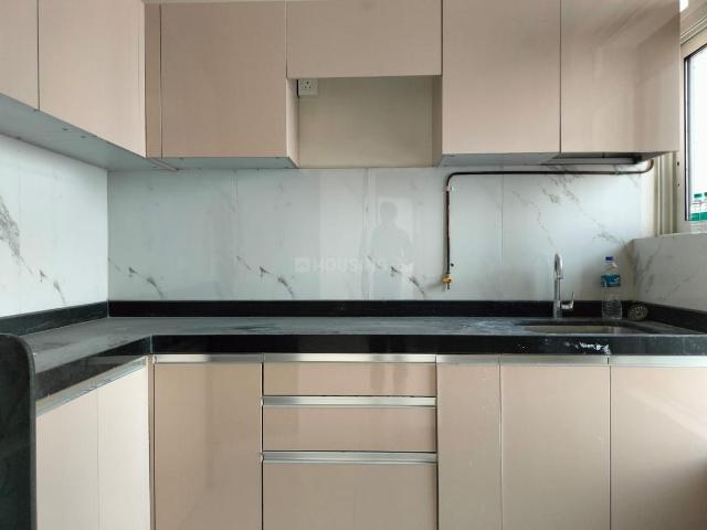 2 BHK Apartment in Mulund West for resale Mumbai. The reference number is 20277989