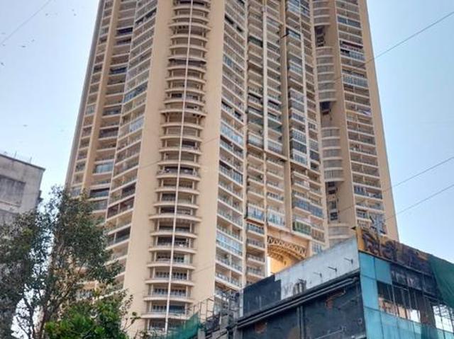 2 BHK Apartment in Mumbai Central for resale Mumbai. The reference number is 10065400