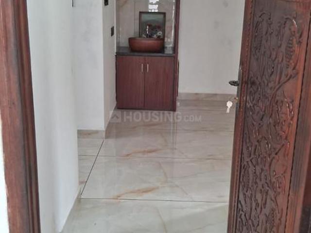2 BHK Apartment in Mundamveli for rent Kochi. The reference number is 18927452