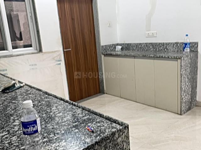 2 BHK Apartment in Mundhwa for rent Pune. The reference number is 18463216