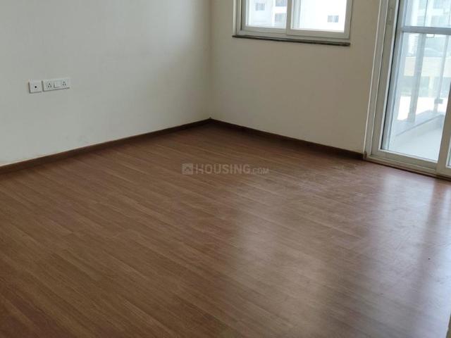 2 BHK Apartment in Mundhwa for rent Pune. The reference number is 18599118