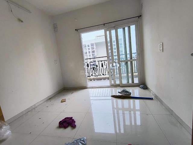 2 BHK Apartment in Mundhwa for rent Pune. The reference number is 20668647