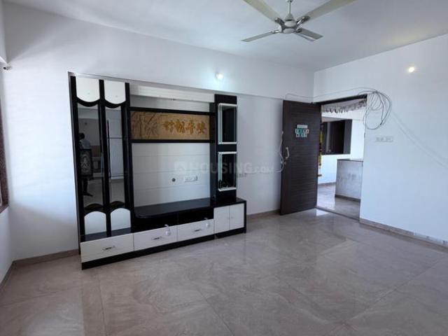 2 BHK Apartment in Mundhwa for rent Pune. The reference number is 20705526