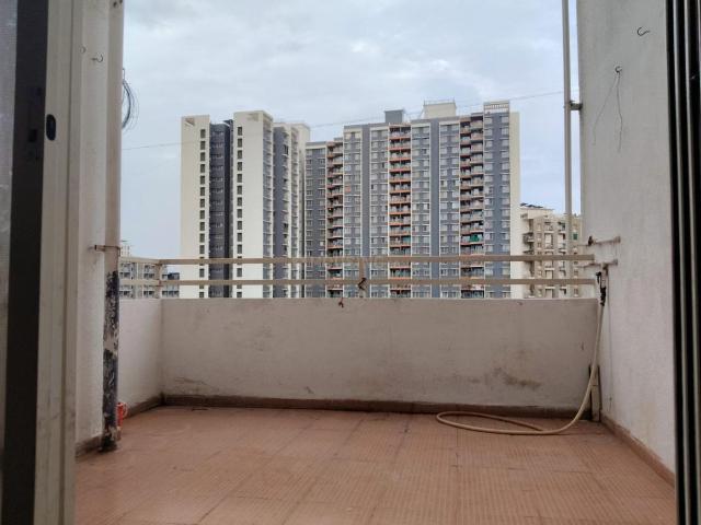 2 BHK Apartment in Mundhwa for rent Pune. The reference number is 20705563