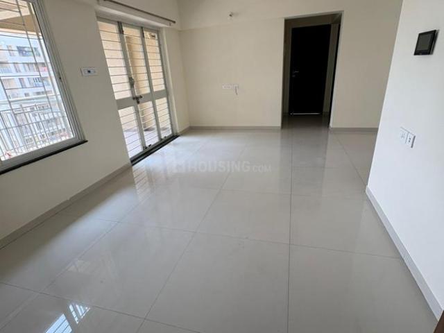 2 BHK Apartment in Mundhwa for rent Pune. The reference number is 20779586