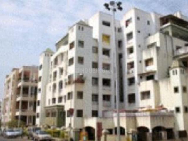 2 BHK Apartment in Mundhwa for rent Pune. The reference number is 20851337