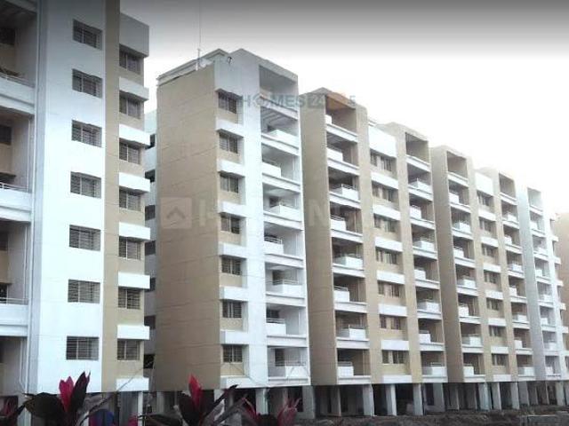 2 BHK Apartment in Mundhwa for resale Pune. The reference number is 17422730
