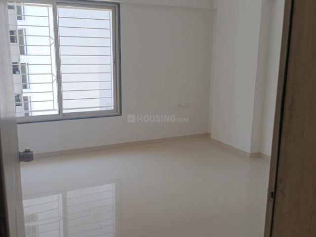 2 BHK Apartment in Mundhwa for resale Pune. The reference number is 19957709