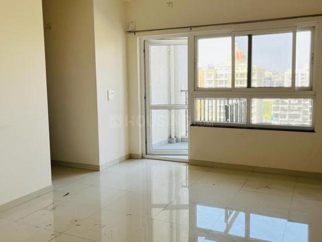 2 BHK Apartment in Mundhwa for resale Pune. The reference number is 20401888