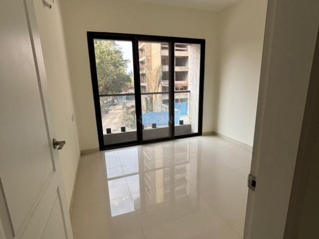 2 BHK Apartment in Mundhwa for resale Pune. The reference number is 20581101
