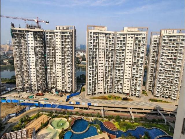 2 BHK Apartment in Mundhwa for resale Pune. The reference number is 20018840