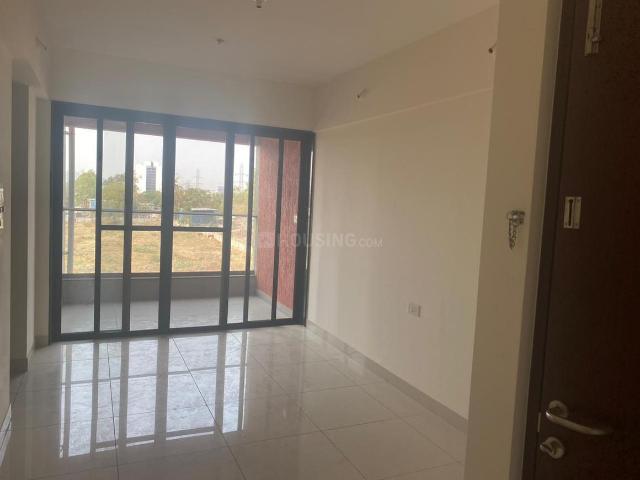 2 BHK Apartment in Mundhwa for resale Pune. The reference number is 20046175