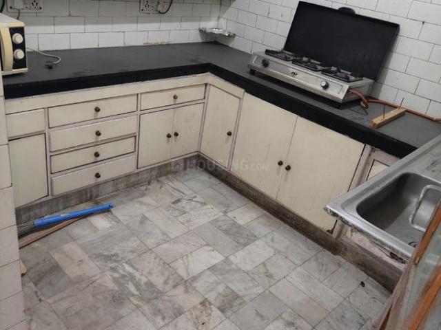 2 BHK Apartment in Munirka for resale New Delhi. The reference number is 19125372