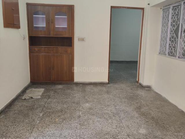 2 BHK Apartment in Munirka for resale New Delhi. The reference number is 20572566