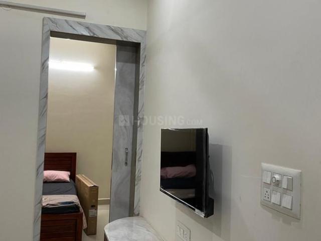 2 BHK Apartment in Murugeshpalya for rent Bengaluru. The reference number is 18951202