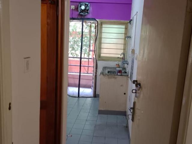 2 BHK Apartment in Murugeshpalya for rent Bengaluru. The reference number is 20490123