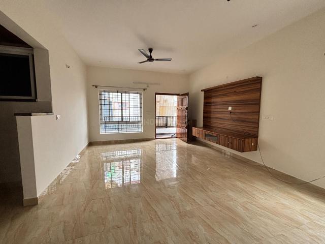 2 BHK Apartment in Murugeshpalya for rent Bengaluru. The reference number is 20347045