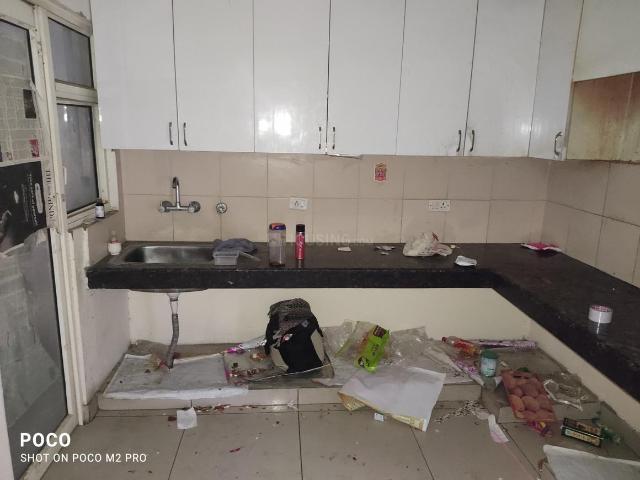 2 BHK Apartment in Noida Extension for rent Greater Noida. The reference number is 12020598