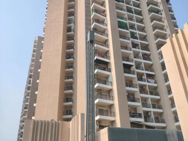 2 BHK Apartment in Noida Extension for rent Greater Noida. The reference number is 14845098