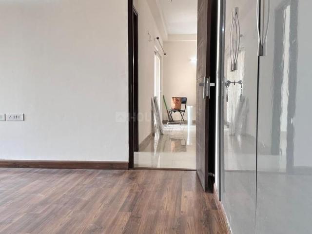 2 BHK Apartment in Noida Extension for rent Greater Noida. The reference number is 15008421