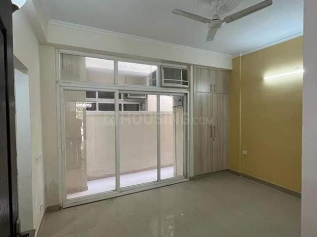 2 BHK Apartment in Noida Extension for rent Greater Noida. The reference number is 15064311