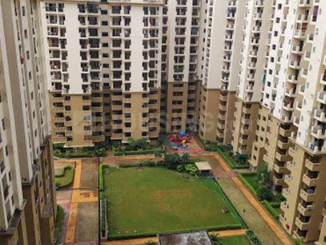 2 BHK Apartment in Noida Extension for rent Greater Noida. The reference number is 16622285