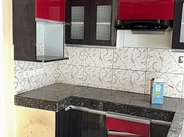 2 BHK Apartment in Noida Extension for rent Greater Noida. The reference number is 17518900
