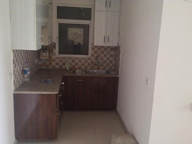 2 BHK Apartment in Noida Extension for rent Greater Noida. The reference number is 17159525