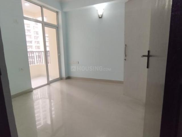 2 BHK Apartment in Noida Extension for rent Greater Noida. The reference number is 17183399