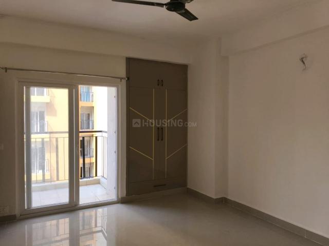 2 BHK Apartment in Noida Extension for rent Greater Noida. The reference number is 18198327