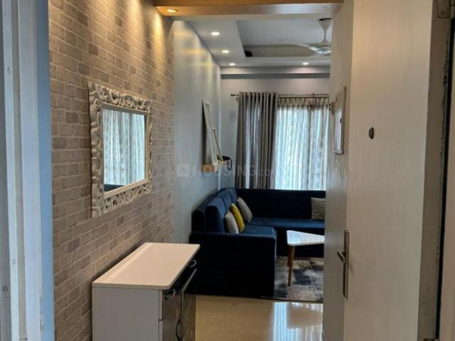 2 BHK Apartment in Noida Extension for rent Greater Noida. The reference number is 19509162