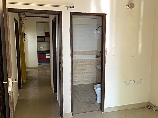 2 BHK Apartment in Noida Extension for rent Greater Noida. The reference number is 19529666