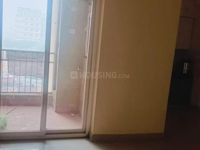 2 BHK Apartment in Noida Extension for rent Greater Noida. The reference number is 19684119