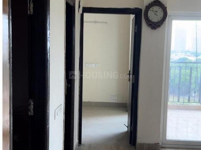 2 BHK Apartment in Noida Extension for rent Greater Noida. The reference number is 19740815