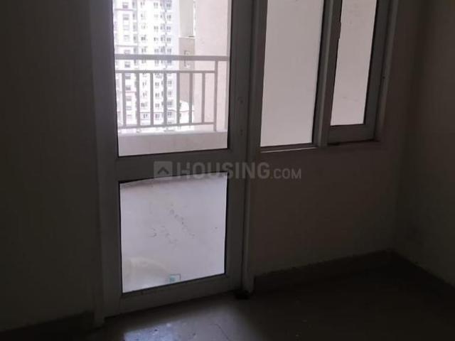 2 BHK Apartment in Noida Extension for rent Greater Noida. The reference number is 19782865