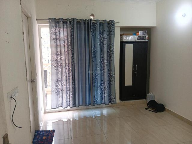 2 BHK Apartment in Noida Extension for rent Greater Noida. The reference number is 19790080