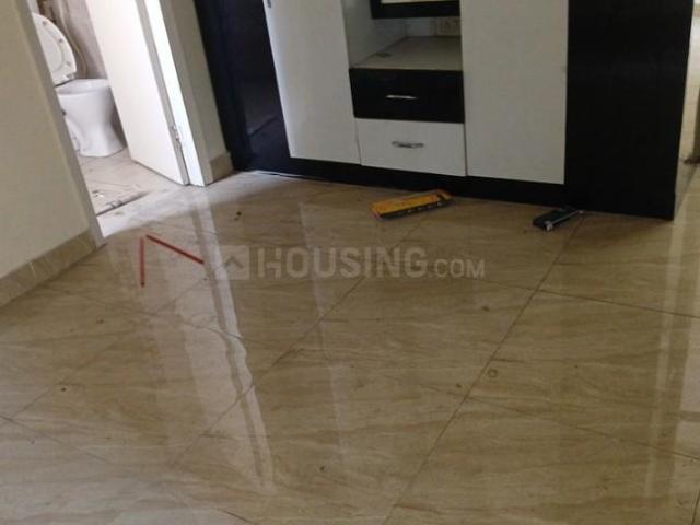 2 BHK Apartment in Noida Extension for rent Greater Noida. The reference number is 19826500